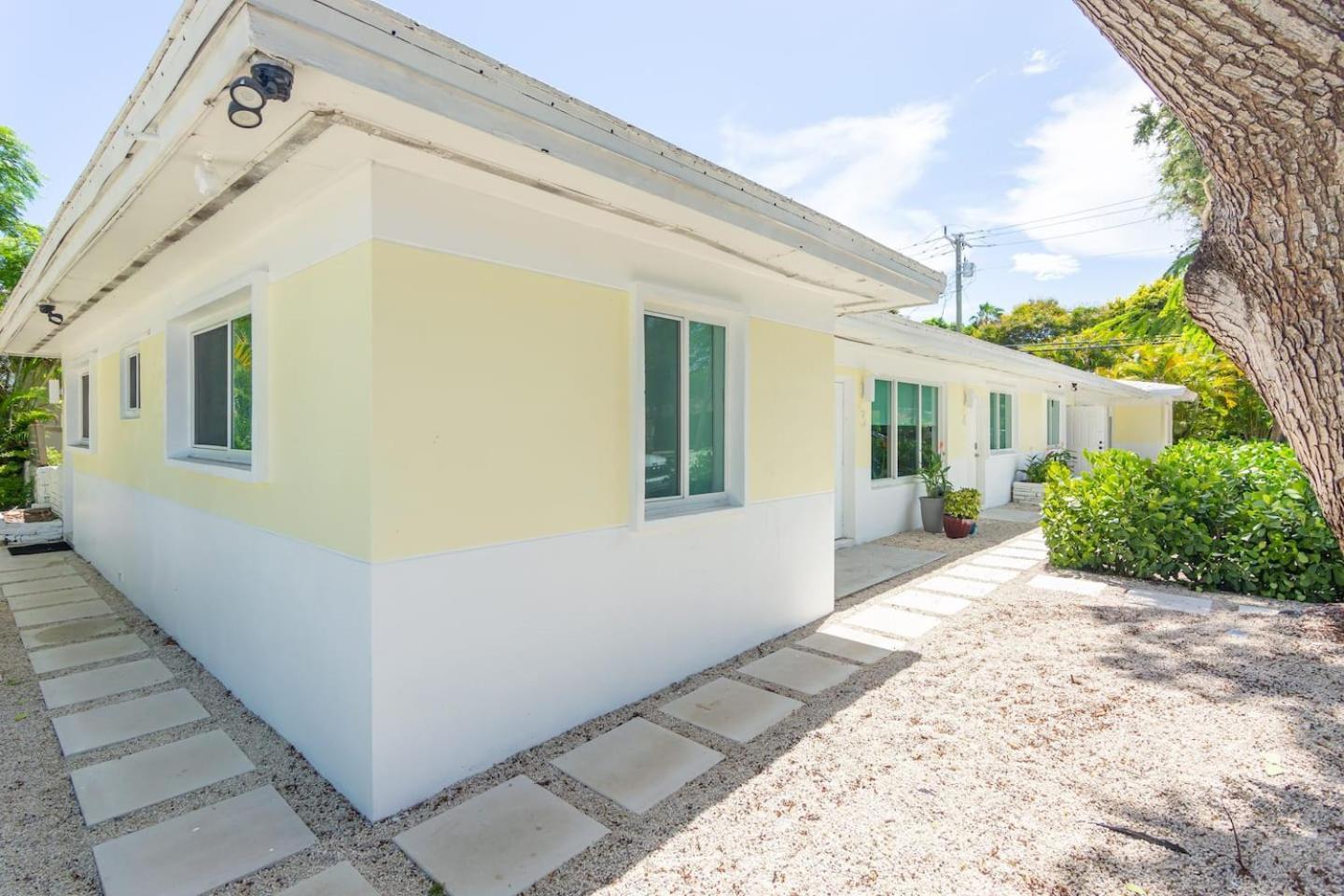 Appartement Newly Renovated Stylish In El Portal #2 *